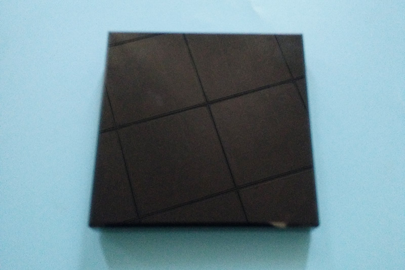 黑晶小方块
